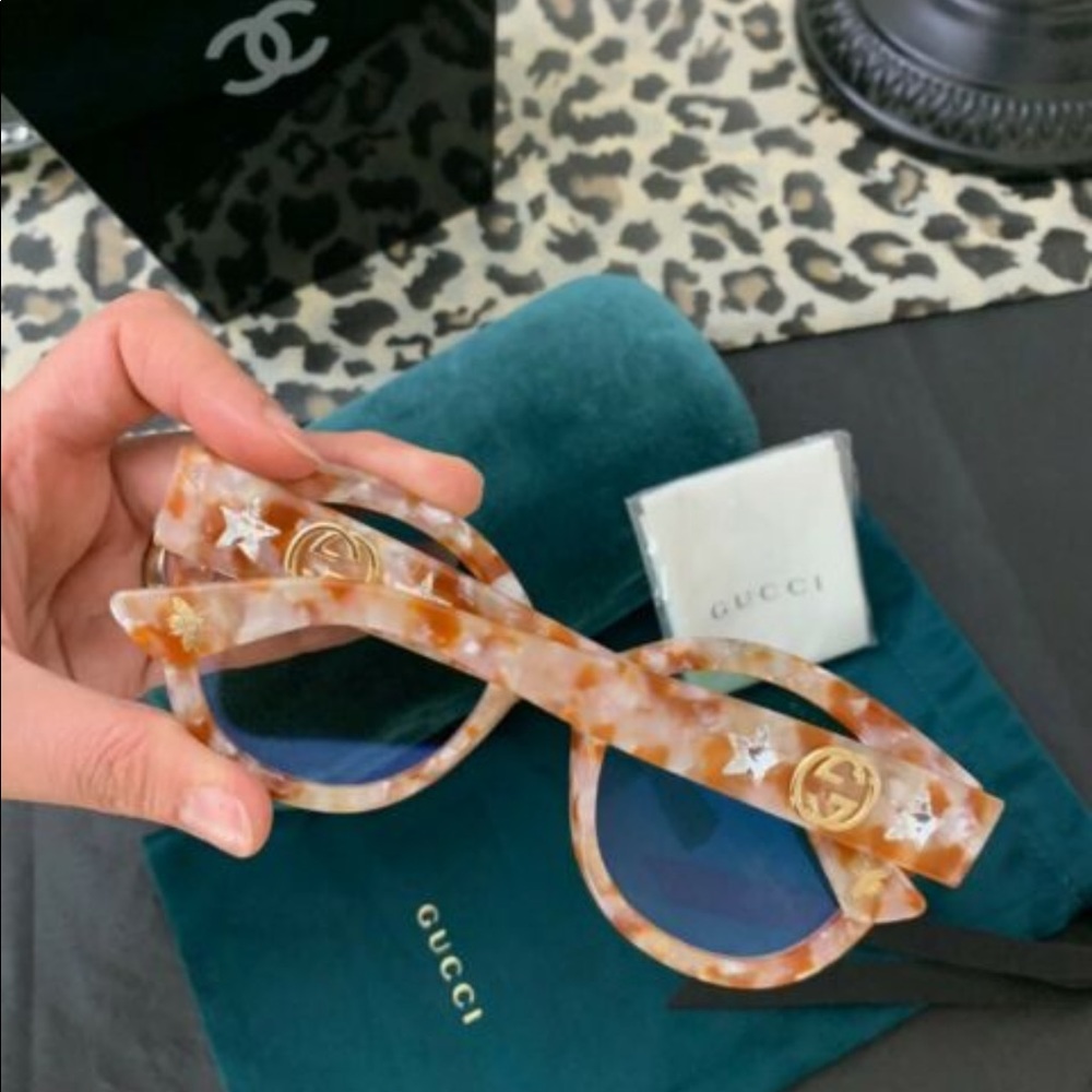 Gucci glasses never worn